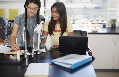 Students in Science Lab with HPChromebook 11 G2. technology is changing education